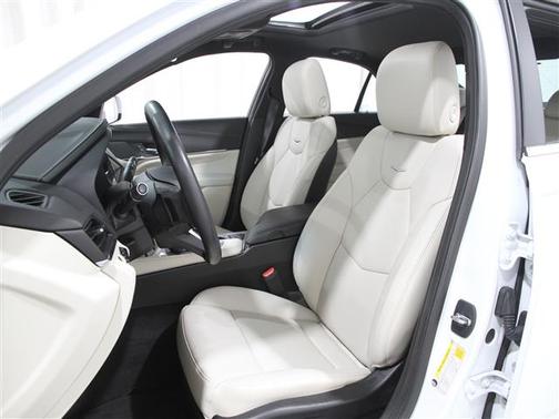 2022 Cadillac CT4 Premium Luxury