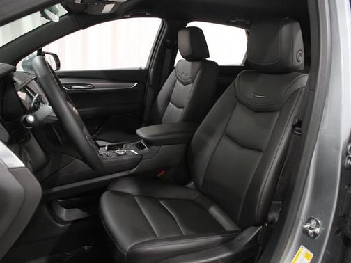 2024 Cadillac XT5 Luxury