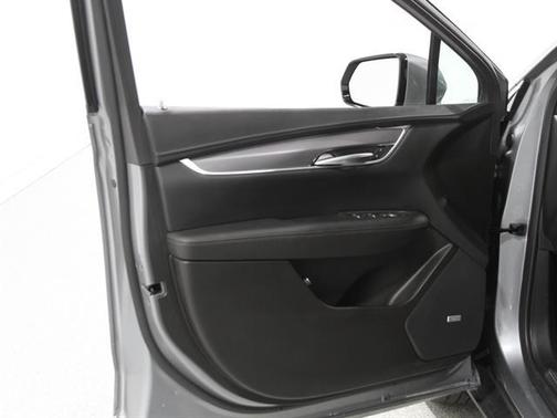 2024 Cadillac XT5 Luxury