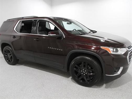 2021 Chevrolet Traverse LT Cloth