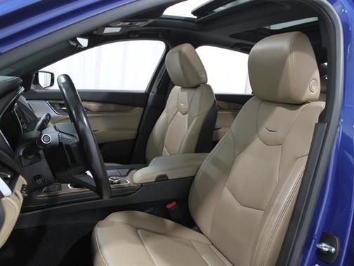 2023 Cadillac CT5 Premium Luxury