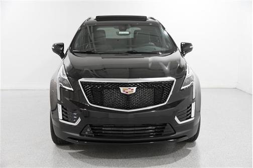 2025 Cadillac XT5 Sport