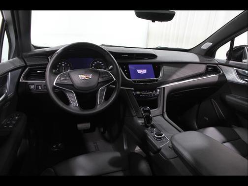 Stellar Black Metallic 2025 Cadillac XT5 Premium Luxury