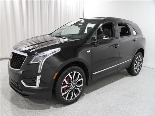 2025 Cadillac XT5 Sport