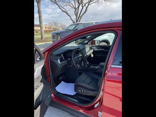 2026 Cadillac XT5 Premium Luxury