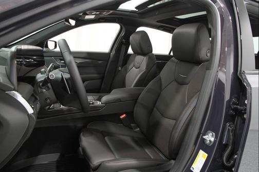 2025 Cadillac CT5 Sport