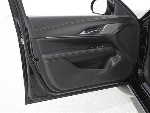 2023 Cadillac CT4 Luxury