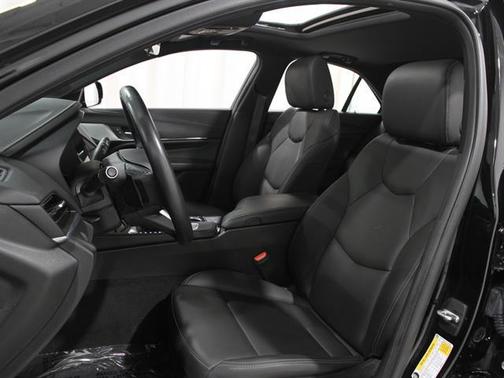 2023 Cadillac CT4 Luxury