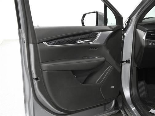 2025 Cadillac XT6 Premium Luxury AWD