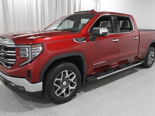 2022 GMC Sierra 1500 SLT