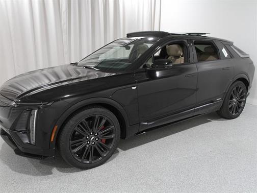 2026 Cadillac LYRIQ V Premium