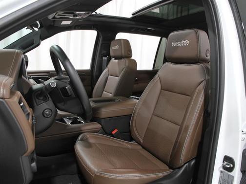 2024 Chevrolet Suburban 4WD High Country