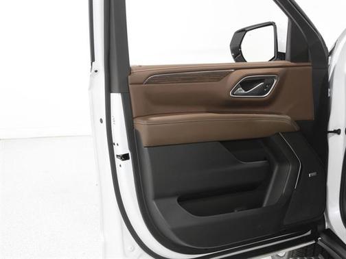 2024 Chevrolet Suburban 4WD High Country