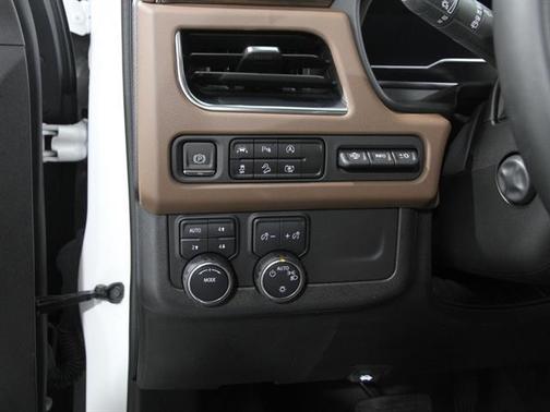 2024 Chevrolet Suburban 4WD High Country