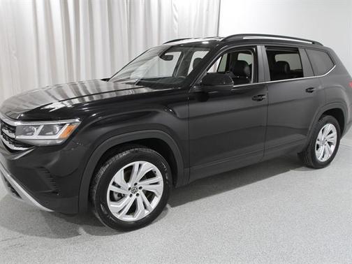 2021 Volkswagen Atlas 3.6L SE w/Technology