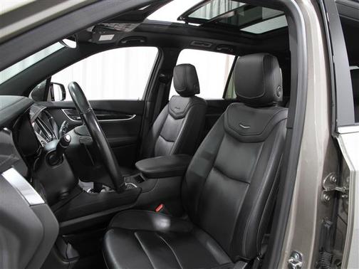 2022 Cadillac XT6 Premium Luxury AWD