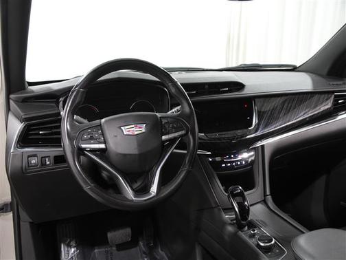 2022 Cadillac XT6 Premium Luxury AWD