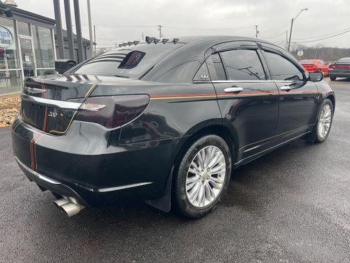 2012 Chrysler 200 Limited