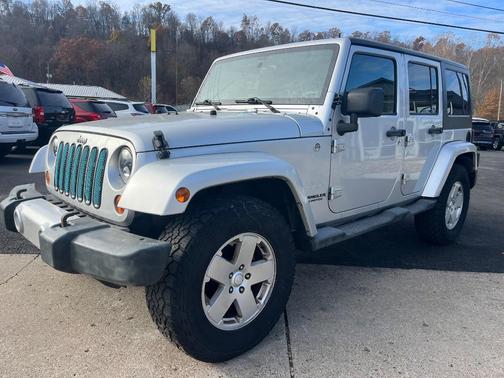 2011 Jeep Wrangler Unlimited Sahara