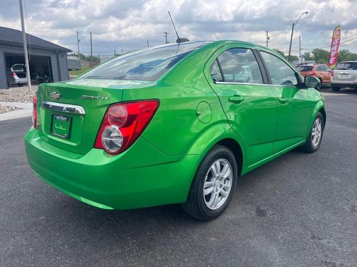 Dragon Green Metallic 2015 Chevrolet Sonic LT
