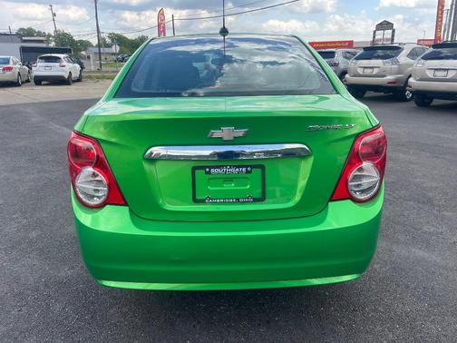 Dragon Green Metallic 2015 Chevrolet Sonic LT