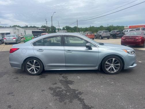 Ice Silver Metallic 2015 Subaru Legacy Limited