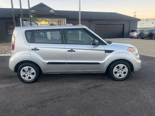 2011 Kia Soul Base