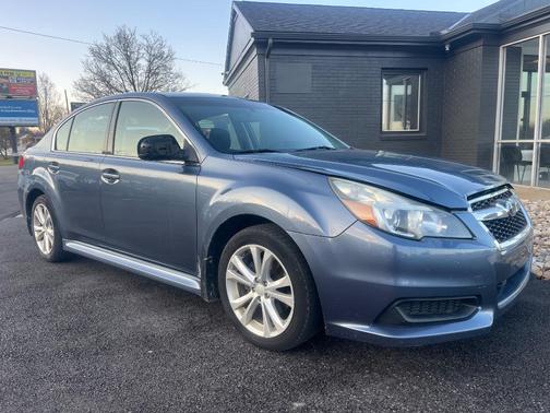 2013 Subaru Legacy Premium