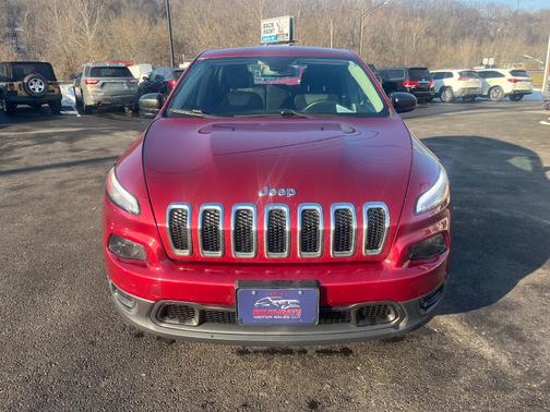 2015 Jeep Cherokee Sport