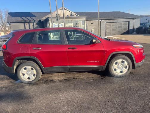 2015 Jeep Cherokee Sport