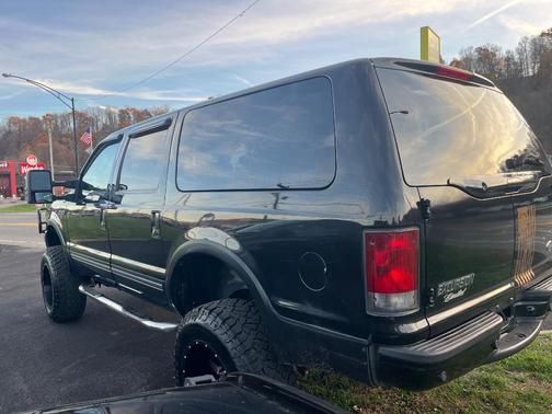 2003 Ford Excursion Limited