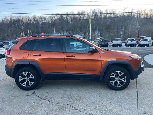 2016 Jeep Cherokee Trailhawk