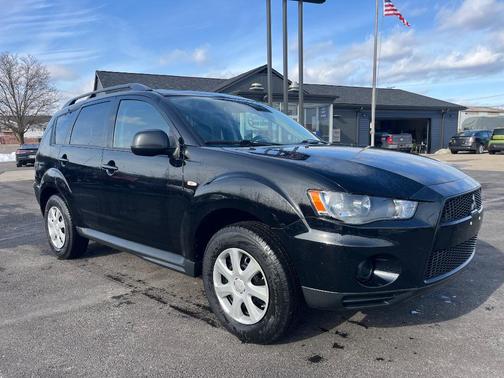 2012 Mitsubishi Outlander ES