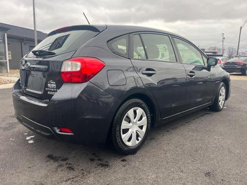 2016 Subaru Impreza 2.0i
