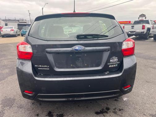 2016 Subaru Impreza 2.0i
