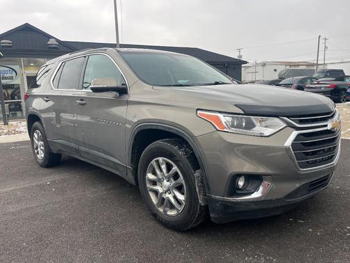 2018 Chevrolet Traverse LT Cloth
