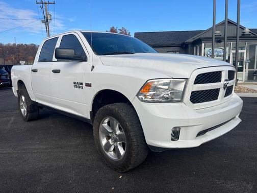 2018 RAM 1500 Tradesman/Express