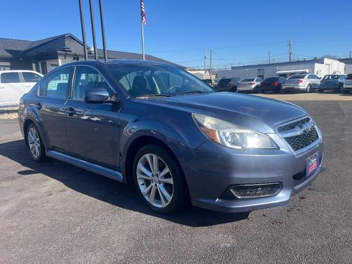 2013 Subaru Legacy Premium