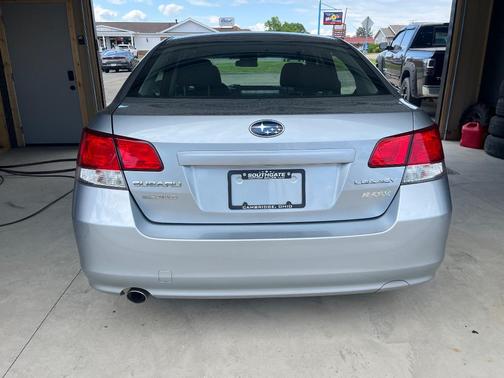 2013 Subaru Legacy Premium