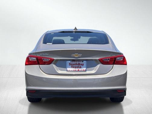 Mineral Gray Metallic 2024 Chevrolet Malibu FWD 1LT