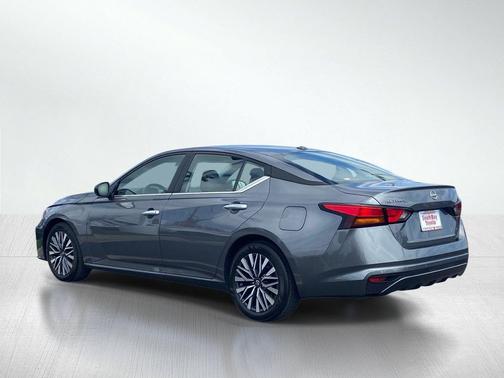 Gun Metallic 2025 Nissan Altima 2.5 SV