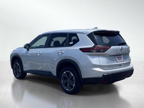 Brilliant Silver Metallic 2025 Nissan Rogue SV