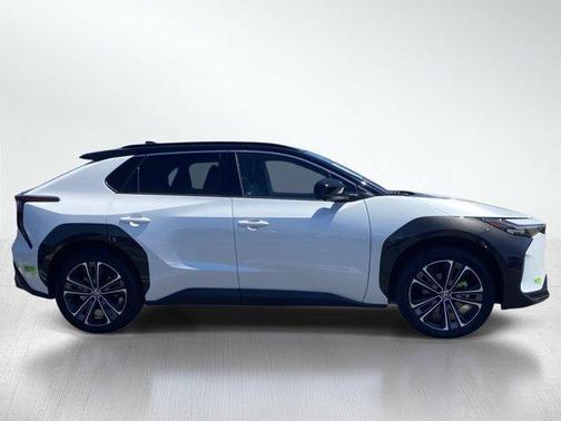 Wind Chill Pearl 2023 Toyota bZ4X Limited