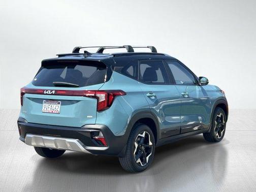 Blue 2025 Kia Seltos S