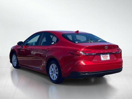 Red 2025 Toyota Camry LE