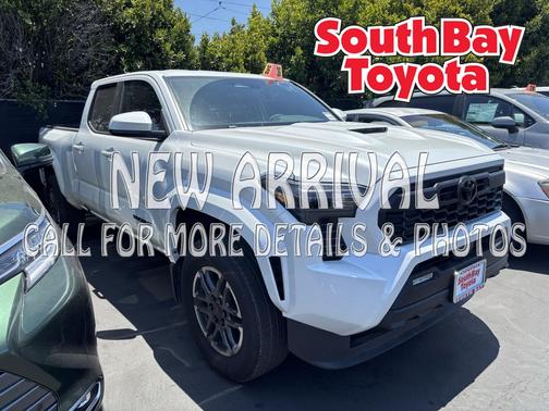 Wind Chill Pearl 2026 Toyota Tacoma TRD Sport