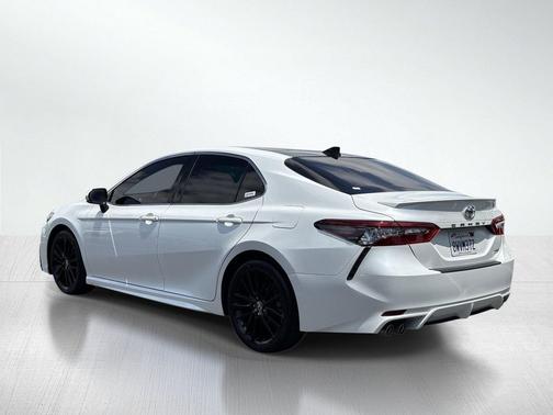 Wind Chill Pearl 2021 Toyota Camry XSE