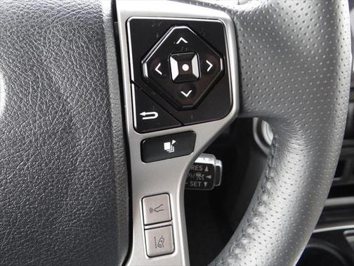 Super White 2021 Toyota 4Runner SR5