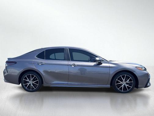 Predawn Gray Mica 2023 Toyota Camry SE