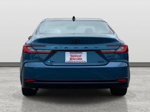 0795 2026 Toyota Camry XLE